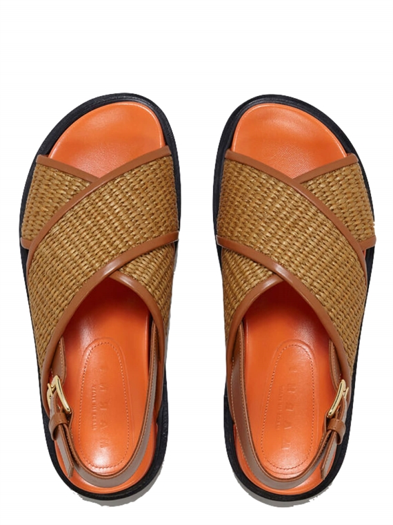 Marni Fussbett Criscross Sandaler, Raw Siena/Dust Apricot 